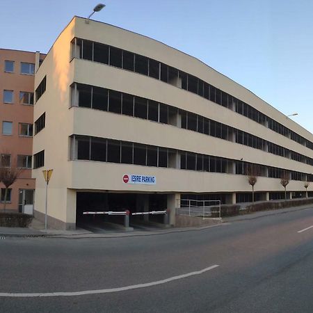 International Aparthotel - Free Parking Cluj-Napoca Luaran gambar